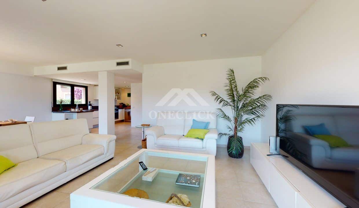 Casa-pareada-Bonmont-garaje-pisicina-Inmobiliaria-One-Cl1ck 11