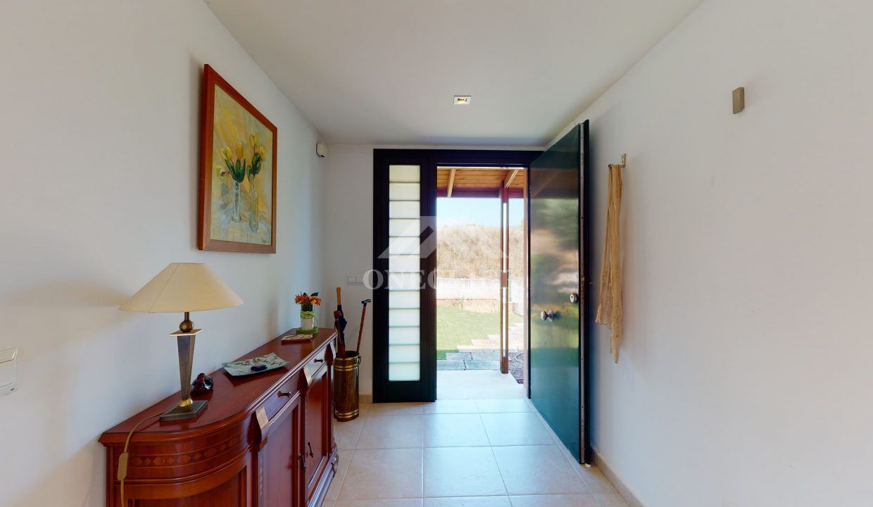 Casa-pareada-Bonmont-garaje-pisicina-Inmobiliaria-One-Cl1ck 15