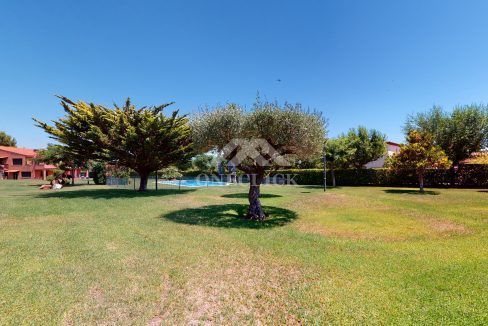 Casa-pareada-Bonmont-garaje-pisicina-Inmobiliaria-One-Cl1ck 22
