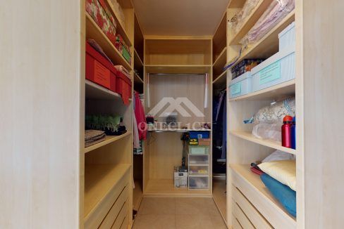 Casa-pareada-Bonmont-garaje-pisicina-Inmobiliaria-One-Cl1ck 30