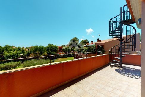 Casa-pareada-Bonmont-garaje-pisicina-Inmobiliaria-One-Cl1ck 33