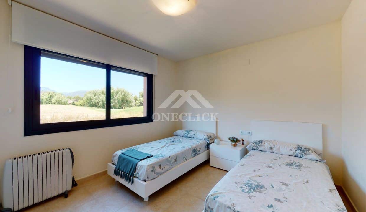 Casa-pareada-Bonmont-garaje-pisicina-Inmobiliaria-One-Cl1ck 37