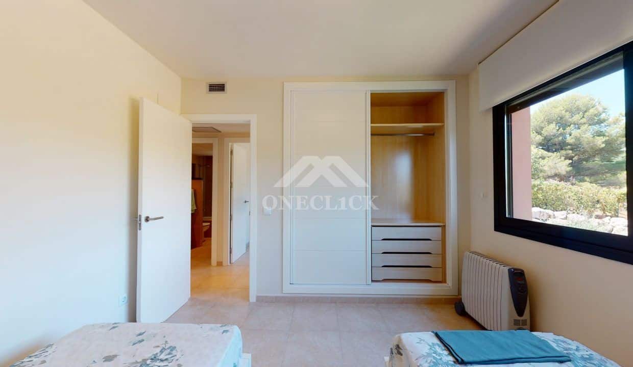 Casa-pareada-Bonmont-garaje-pisicina-Inmobiliaria-One-Cl1ck 38