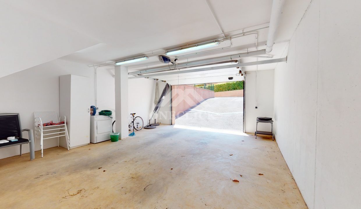 Casa-pareada-Bonmont-garaje-pisicina-Inmobiliaria-One-Cl1ck 39