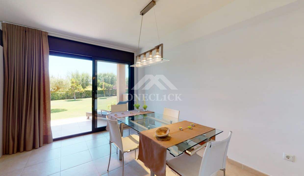Casa-pareada-Bonmont-garaje-pisicina-Inmobiliaria-One-Cl1ck 7