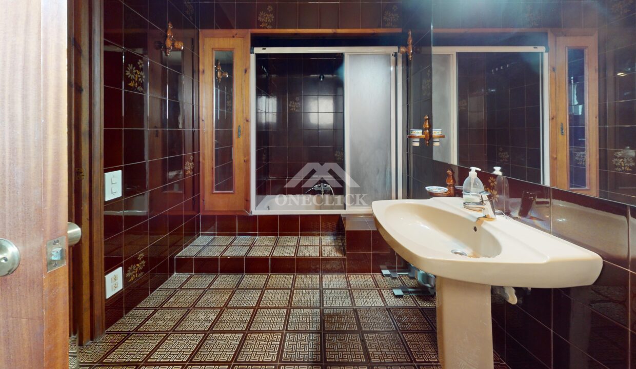 Raval-Vinyols-Bathroom