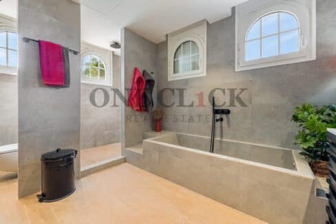 Casa-Bonmont-lujo-Inmobiliaria37