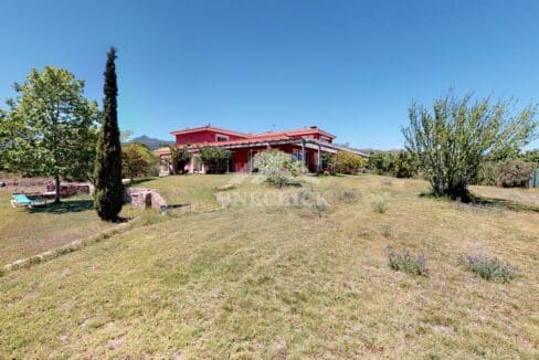 Chalet-en-Vilanova-dEscornalbou-09222024_155927