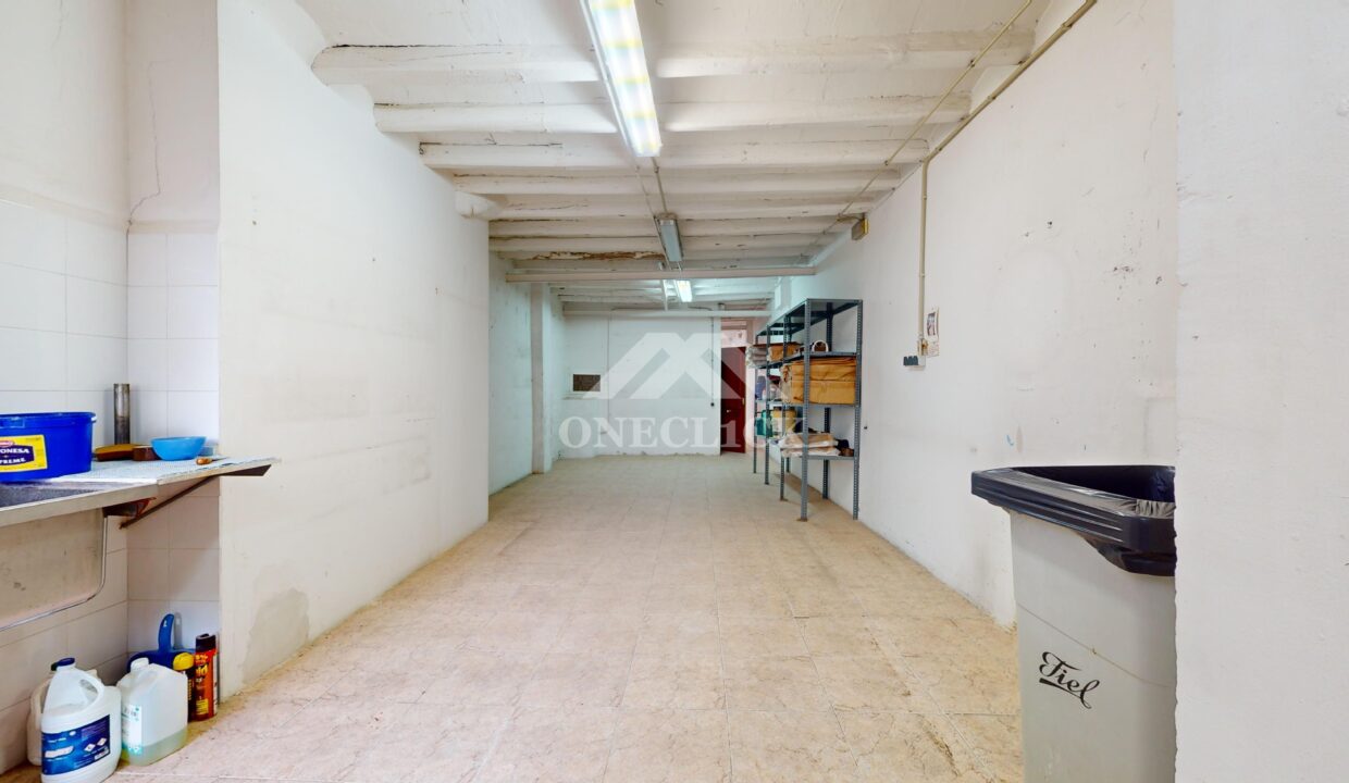 Edificio-venta-Reus-Llovera-Inmobiliaria-One-Cl1ck (16)