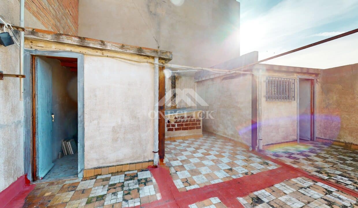 Edificio-venta-Reus-Llovera-Inmobiliaria-One-Cl1ck (39)