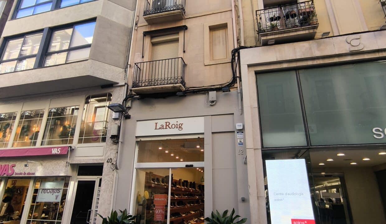 Fachada Edificio Llovera Reus