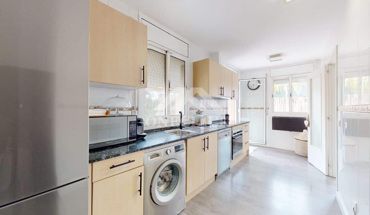 Casa-pareada-Vilafortuny-Inmobiliaria-One-Cl1ck-Cambrils (18)