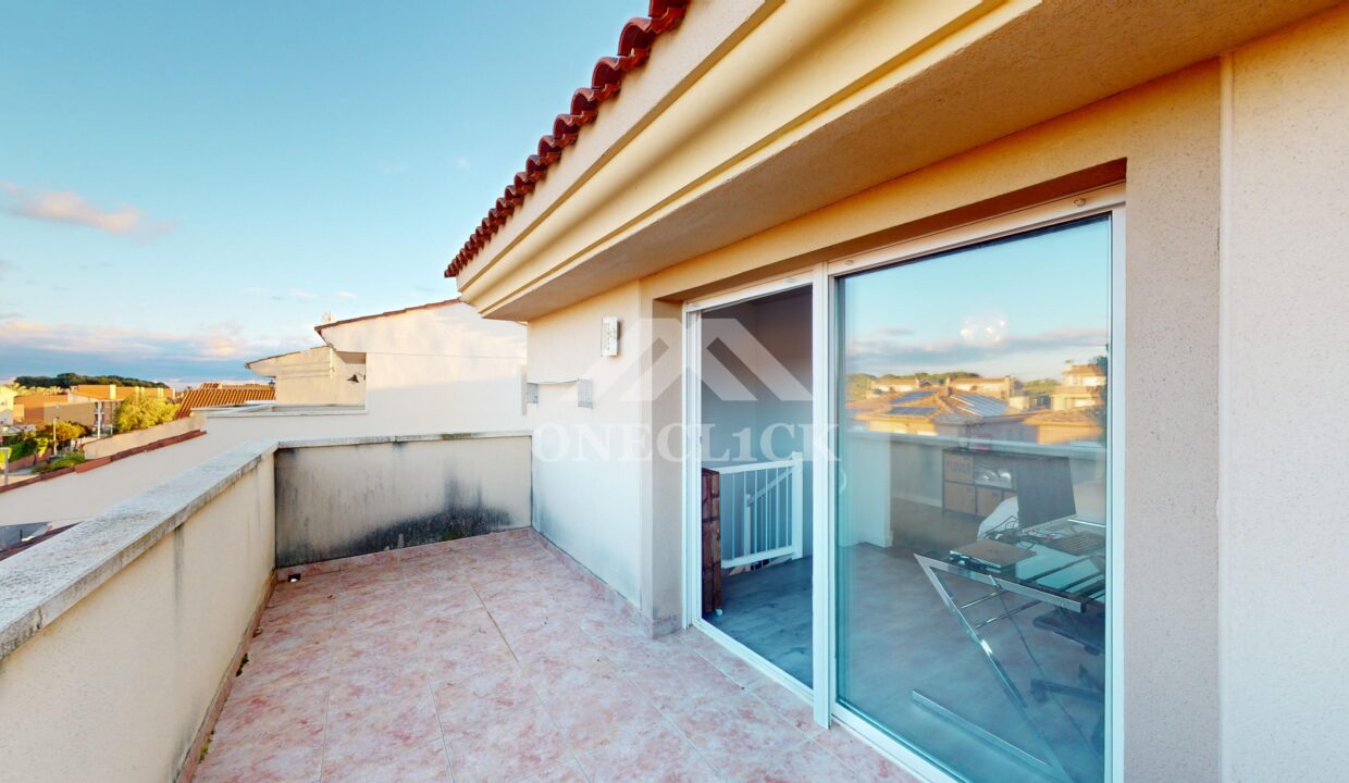 Casa-pareada-Vilafortuny-Inmobiliaria-One-Cl1ck-Cambrils (7)