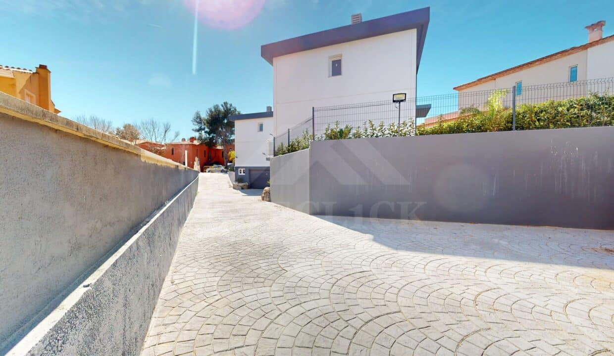 Chalet-independiente-obra-nueva-Bonmont-Inmobiliaria-One-Cl1ck (29)