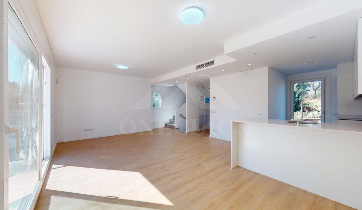 Chalet-independiente-obra-nueva-Bonmont-Inmobiliaria-One-Cl1ck (3)