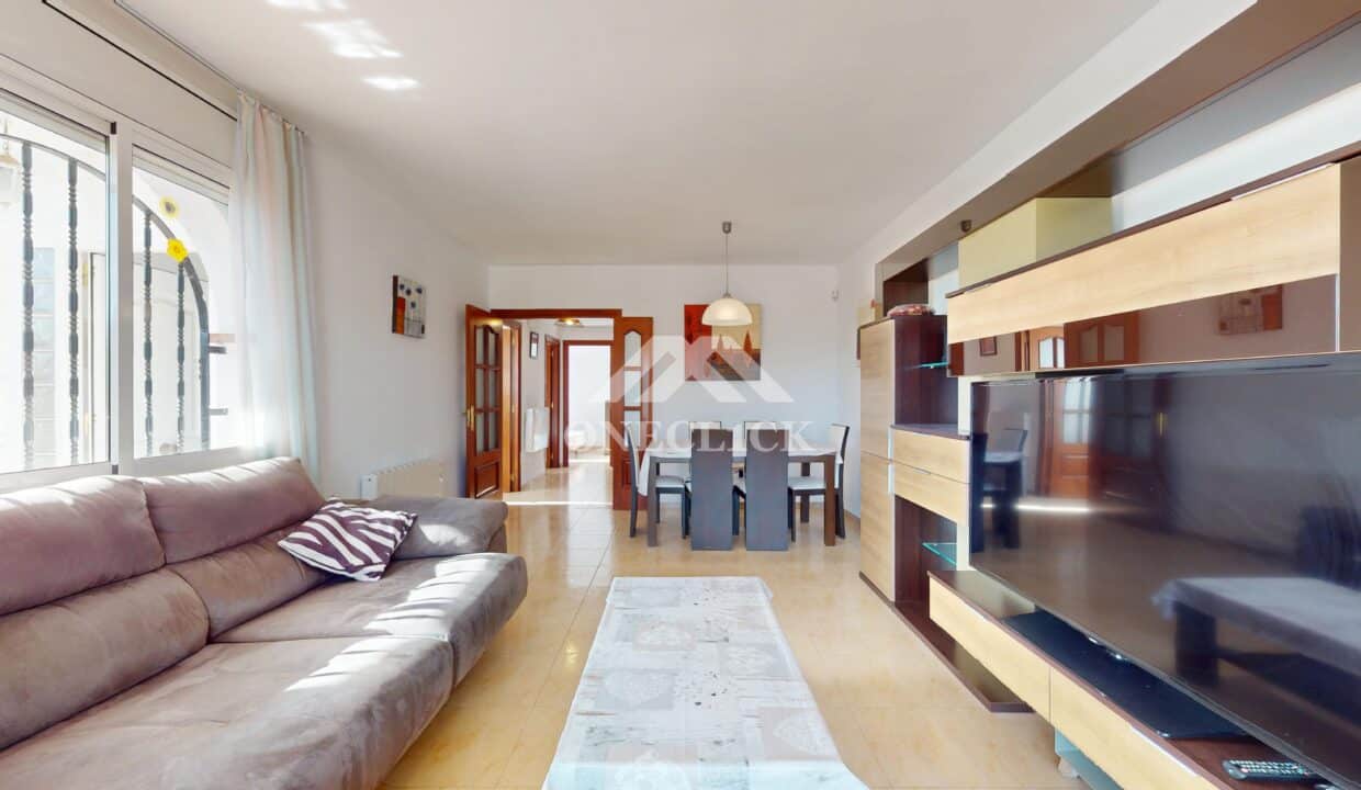 Chalet-unifamiliar-Mainou-Cambrils-Inmobiliaria-One-Cl1ck (18)