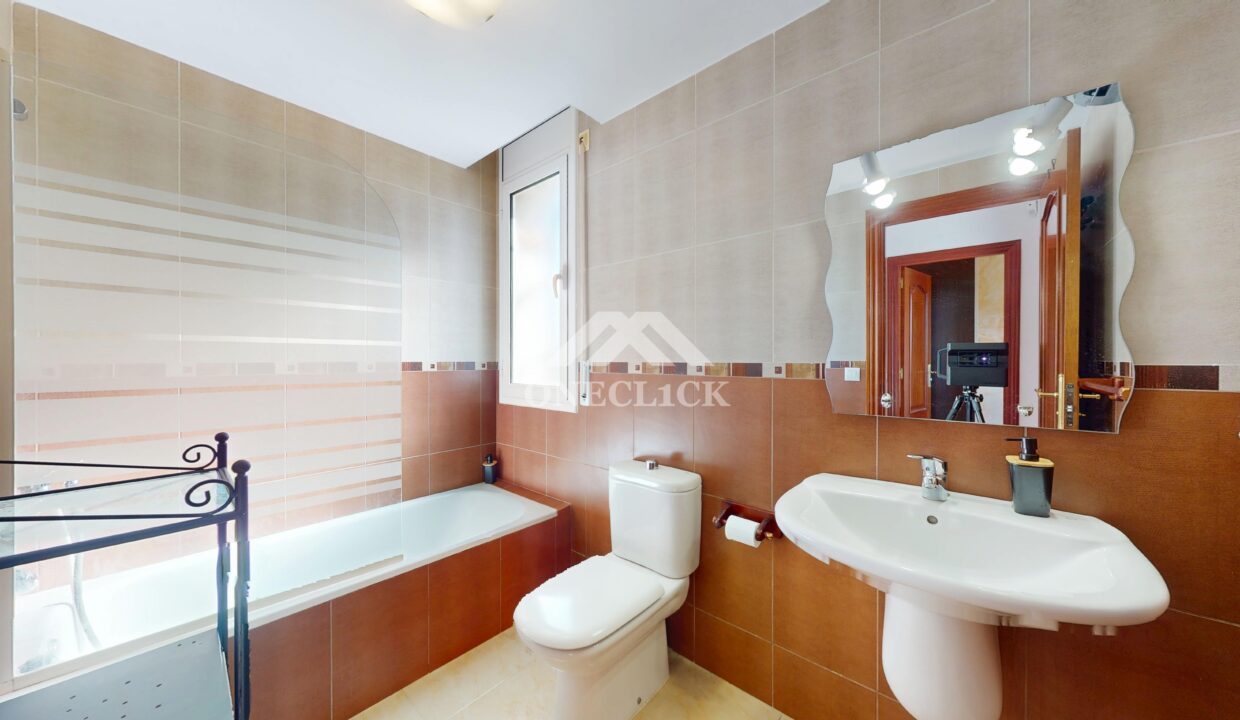 Chalet-unifamiliar-Mainou-Cambrils-Inmobiliaria-One-Cl1ck (27)