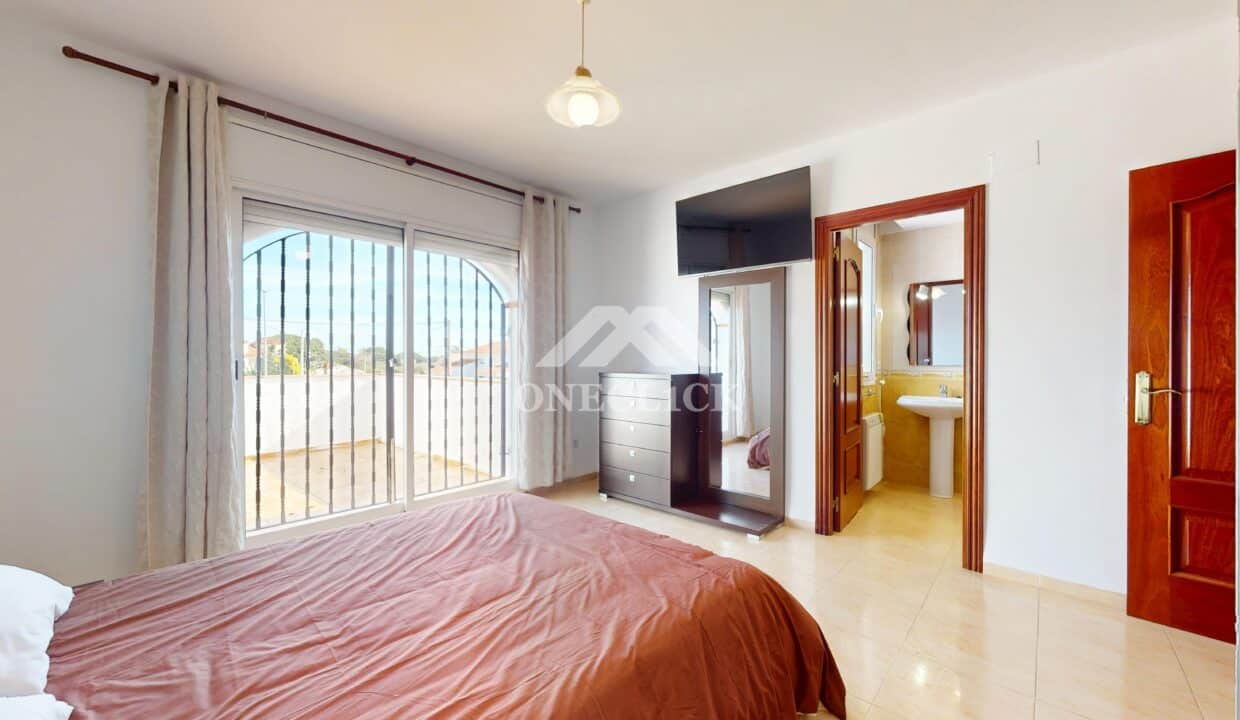 Chalet-unifamiliar-Mainou-Cambrils-Inmobiliaria-One-Cl1ck (31)