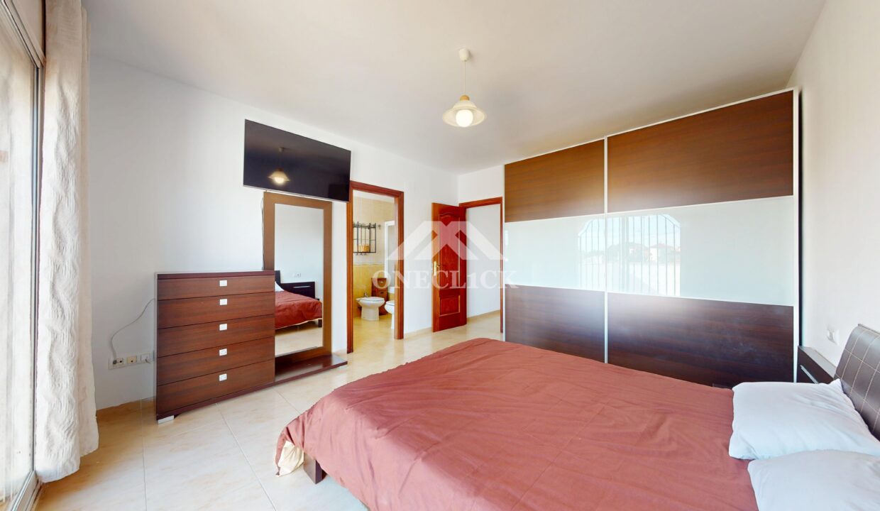 Chalet-unifamiliar-Mainou-Cambrils-Inmobiliaria-One-Cl1ck (32)