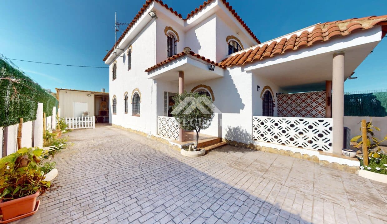 Chalet-unifamiliar-Mainou-Cambrils-Inmobiliaria-One-Cl1ck (4)