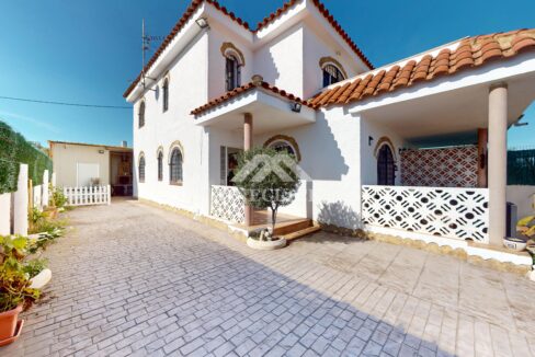 Chalet-unifamiliar-Mainou-Cambrils-Inmobiliaria-One-Cl1ck (4)