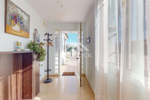 Chalet-unifamiliar-Mainou-Cambrils-Inmobiliaria-One-Cl1ck (5)