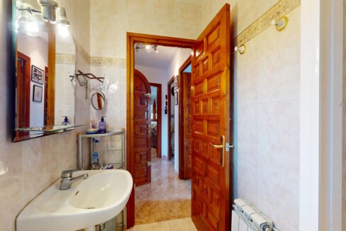 Chalet-unifamiliar-piscina-Miami-Playa-Inmobiliaria (14)